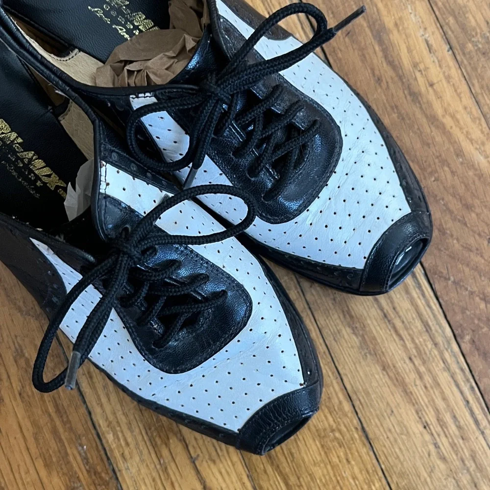 Women's Black and White Lace-Up Wedge Shoes - Picture 4 of 13